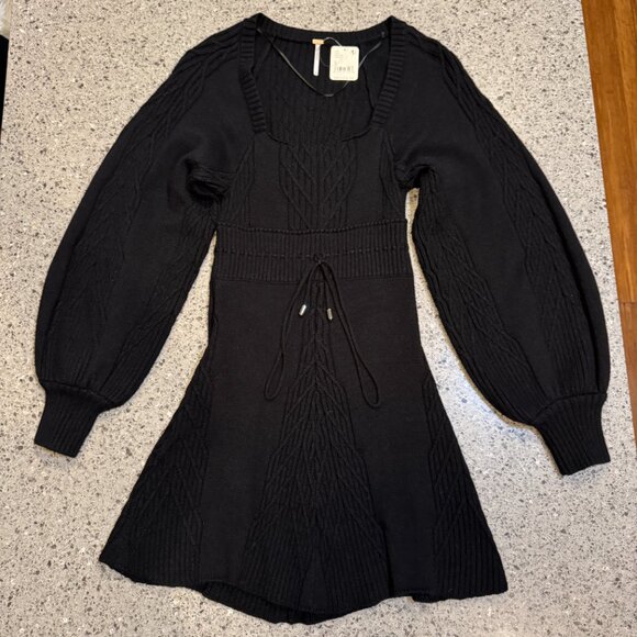 NWT Free People Emmaline Open Back Black Mini Cable Knit Sweater Dress Size S - Picture 5 of 13